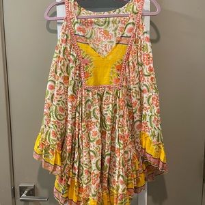 Print flowy dress